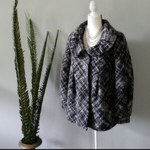 Rebecca Taylor round collar black and cream wool coat